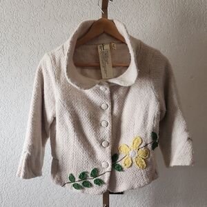 Elegant Cream Blazer with Floral Accents